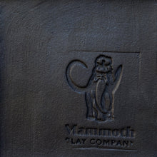 Load image into Gallery viewer, Mammoth Sample Wheelthrowing Clay Box - Chicago