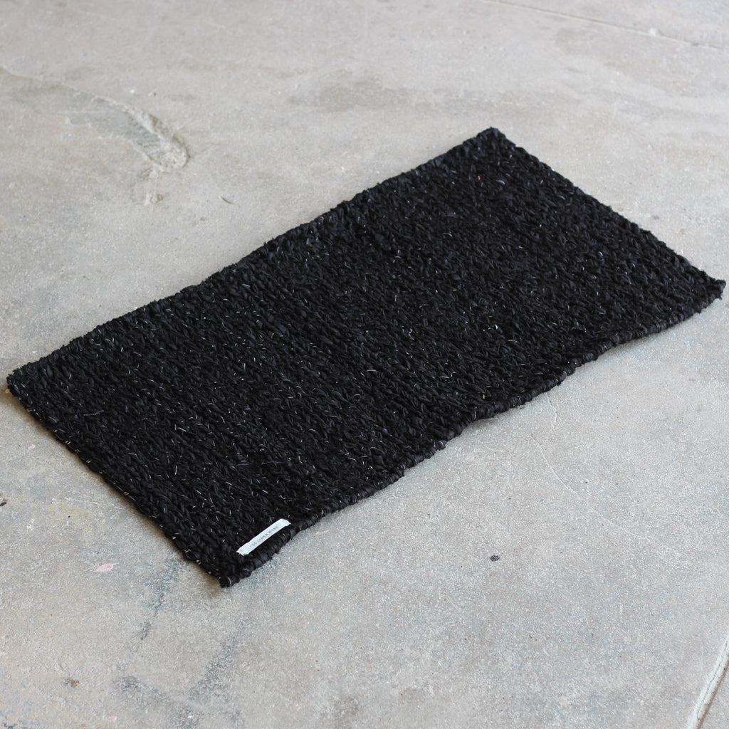 Knitted Floor Mat
